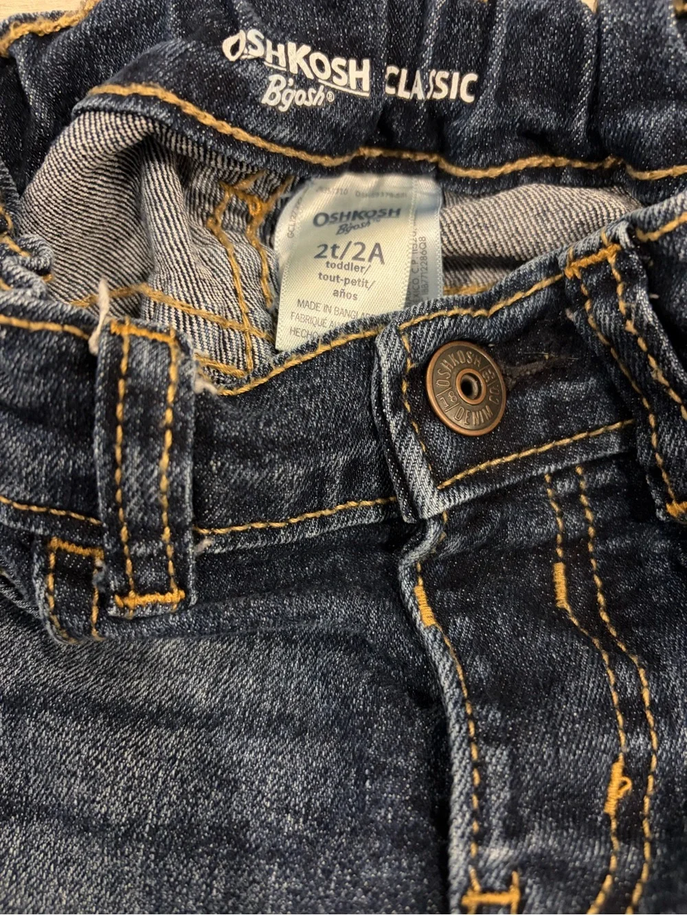 NWOT OshKosh B'gosh Toddler Faded Blue Wash Classic Fit size 2T adjustable waist
